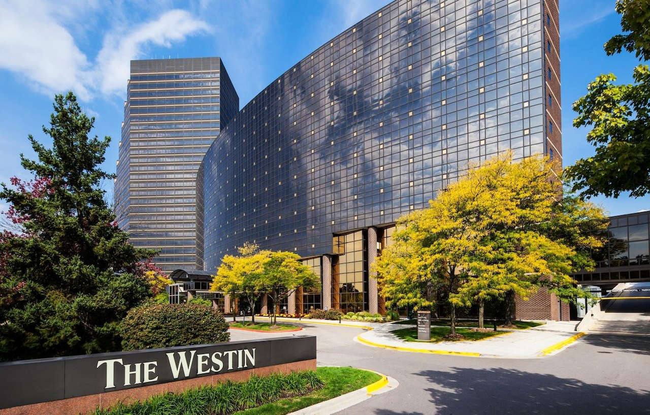 Отель The Westin Southfield Detroit Экстерьер фото